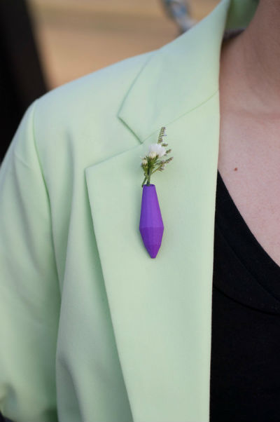 Wearable-Planter-Colleen-Jordan-lapel-pin