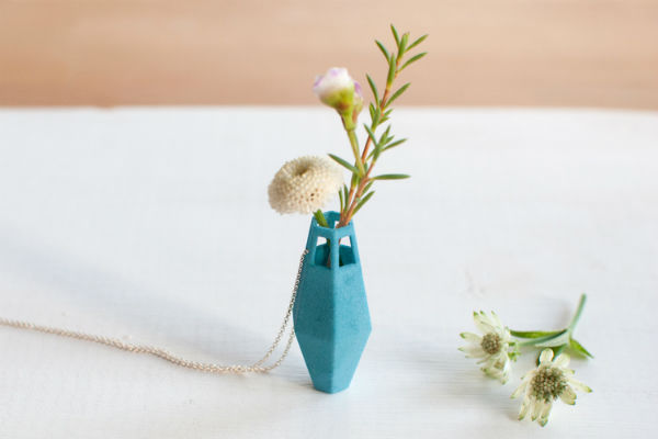 Wearable-Planter-Colleen-Jordan-vase-flower